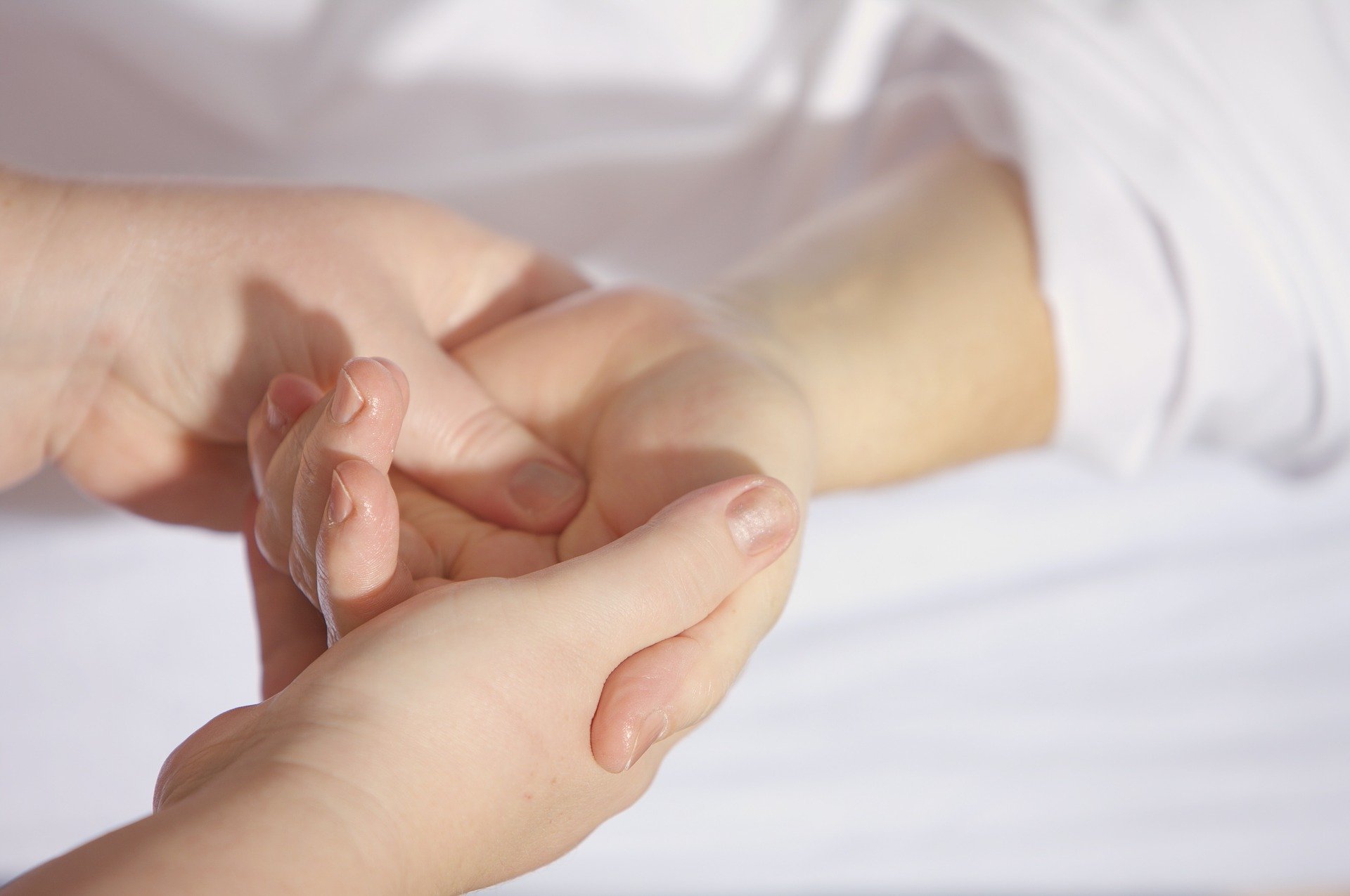 treatment-1327811_1920 (1)